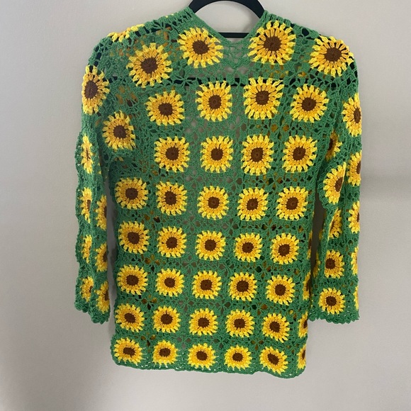 COPY - Sunflower boho crochet cardigan - Picture 3 of 4